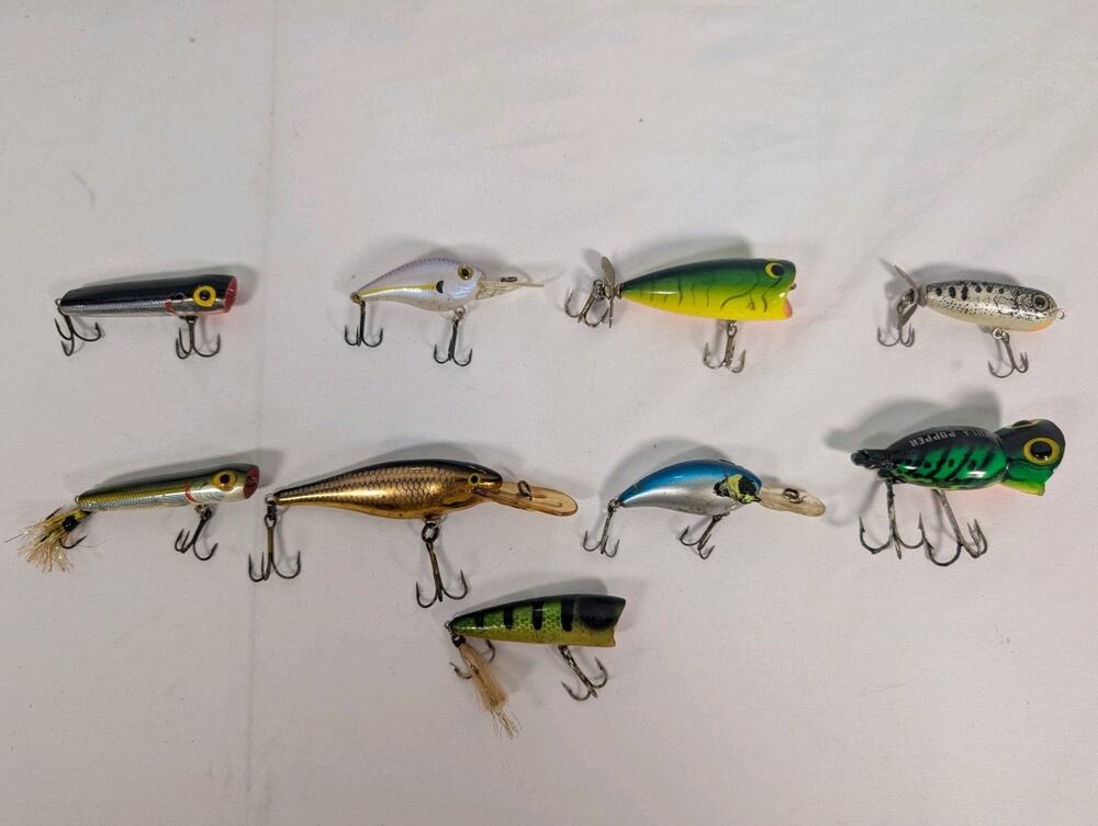 Vintage Fishing Lure Lot of 10 Crankbaits Topwater Popper Hard Baits Used